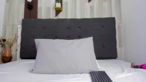 anastasia online show from September 12, 2025, 11:54 am