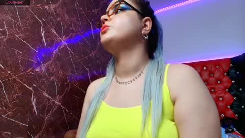Snapshot of anasunshine chatting on April 8, 2026, 1:11 pm Ana online show from April 8, 2026, 1:11 pm