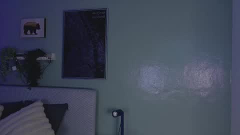 Kendra  online show from March 26, 2026, 10:21 am