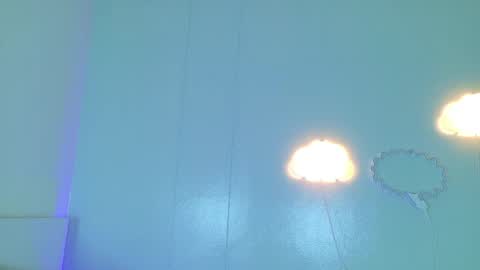 Kendra  online show from April 20, 2026, 10:07 am