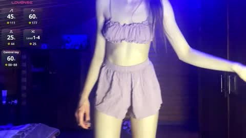 Ashley Cooper online show from November 19, 2025, 5:46 pm