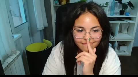 Snapshot of anda_here chatting on July 18, 2026, 12:42 pm Anda online show from July 18, 2026, 12:42 pm