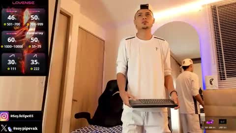 Snapshot of ander_bisex chatting on February 6, 2026, 8:51 am Ander online show from February 6, 2026, 8:51 am