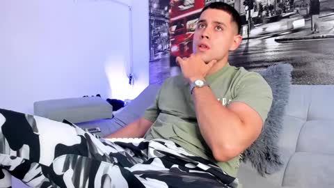 ANDER online show from January 4, 2025, 4:11 pm