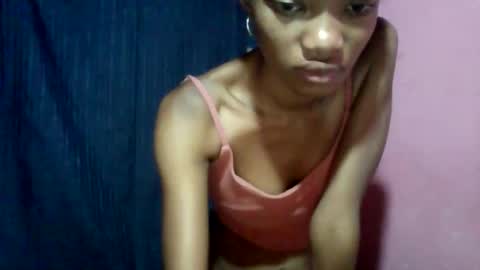 andohh237973 online show from December 3, 2025, 11:25 pm