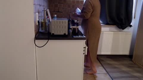 Andorphin online show from November 16, 2025, 9:37 am