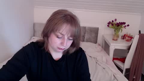 Andorphin online show from February 17, 2026, 9:39 am