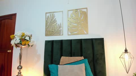 Andra Cyrus online show from January 24, 2025, 11:37 am