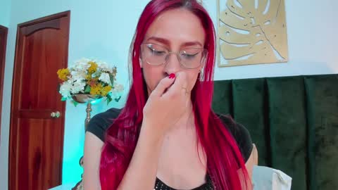 Andra Cyrus online show from January 27, 2025, 5:37 pm