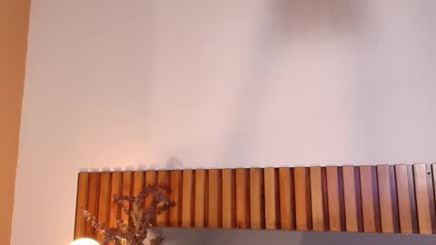 Andra Cyrus online show from September 24, 2025, 11:35 am