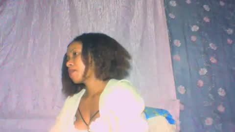 andre415913 online show from April 4, 2026, 3:20 pm