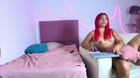 andre_lezcano online show from April 8, 2026, 9:37 pm