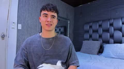 Andre Parker online show from December 21, 2024, 2:52 am