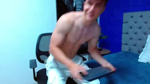 Andre Parker online show from February 15, 2025, 2:26 am