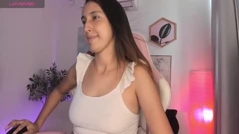 A l e online show from January 12, 2025, 8:47 pm