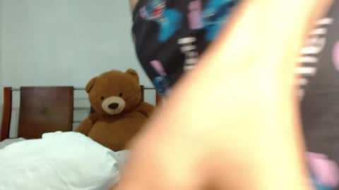 A l e online show from March 14, 2026, 7:08 pm