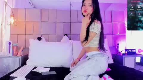 andrea_carocaro online show from March 7, 2026, 12:24 pm