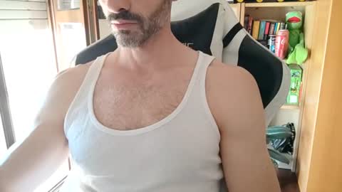 Snapshot of andrea_feetlover chatting on July 5, 2026, 6:53 am andrea_feetlover online show from July 5, 2026, 6:53 am