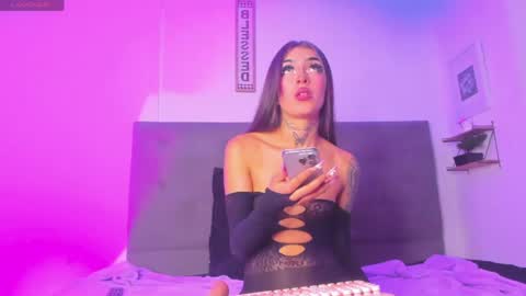 Andrea  online show from April 26, 2026, 3:59 am