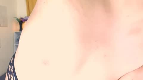 dreaa online show from April 21, 2026, 12:00 pm