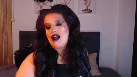 ANDREA  online show from October 25, 2025, 5:08 pm