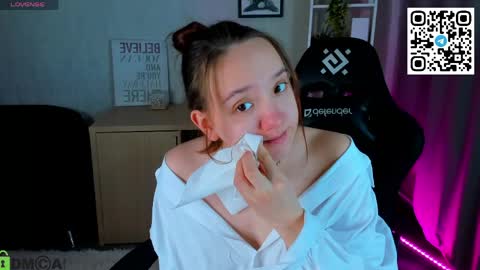 Andrea hereGMT7Mon Tue Wen ThFri Sat Su 0300am-0900am. online show from April 19, 2026, 12:54 am