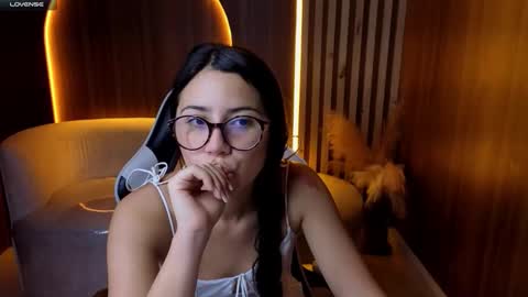 andrea_tx online show from February 17, 2026, 12:45 pm