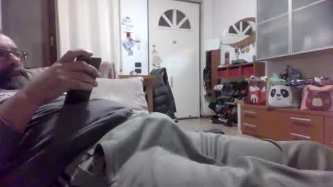 Andre online show from April 12, 2026, 8:58 pm