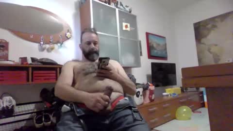 Andre online show from April 14, 2026, 7:25 am