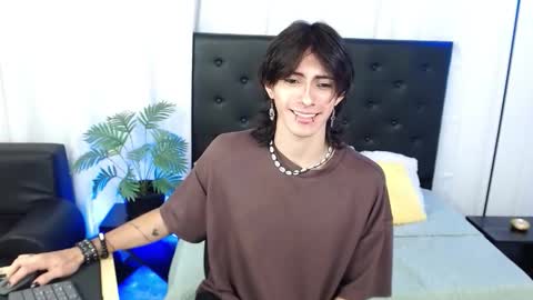 Andrey online show from November 18, 2025, 1:59 pm