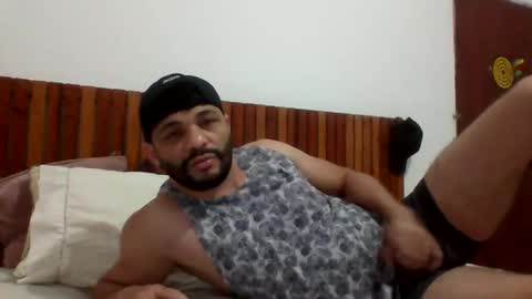 andreloko123 online show from December 10, 2024, 1:32 am