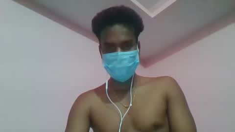 andres01_ online show from September 22, 2025, 3:47 pm