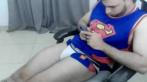 andres180950734 online show from April 1, 2026, 1:41 pm