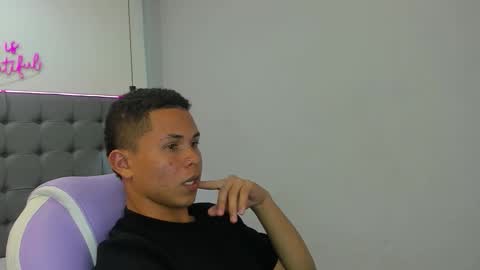 Snapshot of andres1_8 chatting on December 20, 2025, 2:51 am IM ANDRES online show from December 20, 2025, 2:51 am