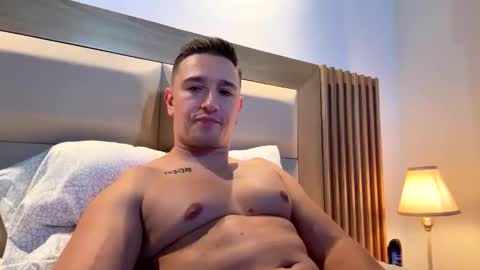 Andrs botero online show from March 5, 2026, 12:50 am