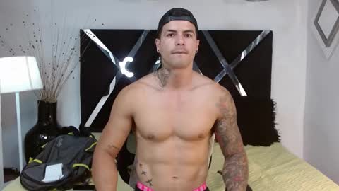 insta andres clark  online show from March 11, 2025, 9:26 pm