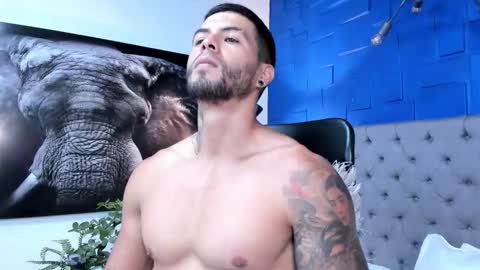 insta andres clark  online show from December 1, 2025, 5:40 pm