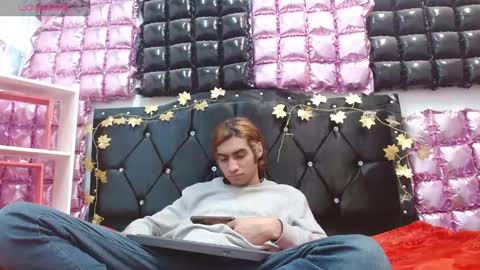 andresdark_07 online show from January 9, 2026, 7:04 pm