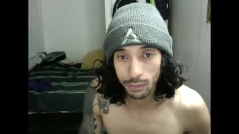 Snapshot of andresdelews chatting on October 23, 2025, 4:01 am Delews online show from October 23, 2025, 4:01 am