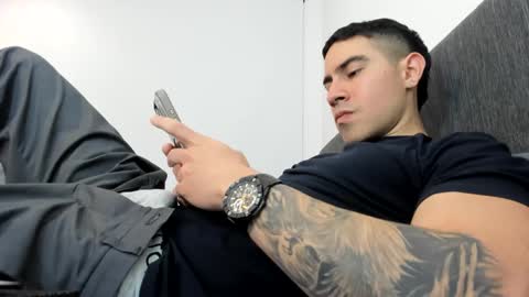 onlyfanscallmegotter online show from September 12, 2025, 4:56 am