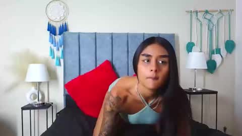 Andrea Love online show from January 18, 2026, 5:28 pm