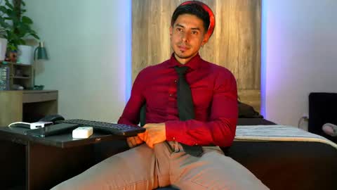 Andrew online show from April 19, 2026, 7:18 am