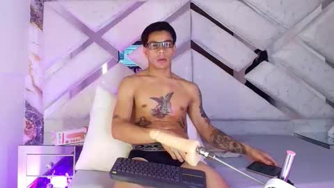 Snapshot of andrew_haalls chatting on March 1, 2026, 10:34 pm andrew_haalls online show from March 1, 2026, 10:34 pm