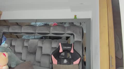 Andrew M. online show from October 5, 2025, 5:11 pm