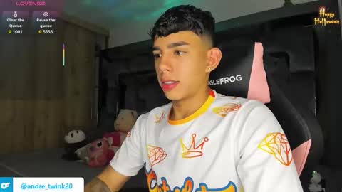 Andrew M. online show from October 17, 2025, 2:48 am