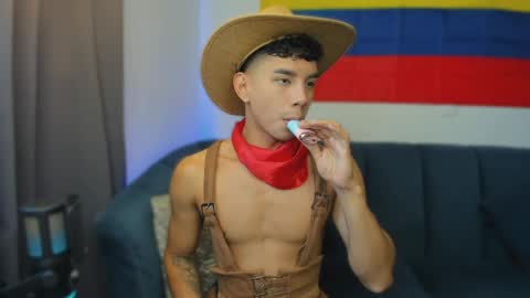 Snapshot of andrew_twink18 chatting on May 31, 2026, 2:02 pm Andrew M. online show from May 31, 2026, 2:02 pm