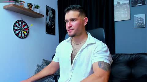 Snapshot of andrewdiaz_ chatting on December 12, 2024, 4:59 am Andrew Diaz online show from December 12, 2024, 4:59 am