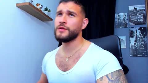 Snapshot of andrewdiaz_ chatting on October 27, 2025, 5:11 am Andrew Diaz online show from October 27, 2025, 5:11 am