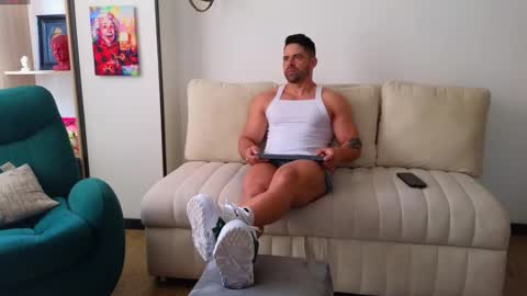 Andrew online show from October 7, 2025, 2:36 pm