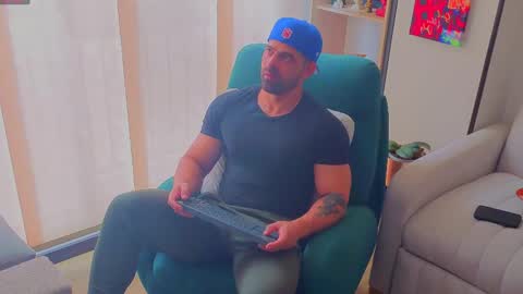 Snapshot of andrewfame chatting on May 20, 2026, 3:07 pm Andrew online show from May 20, 2026, 3:07 pm